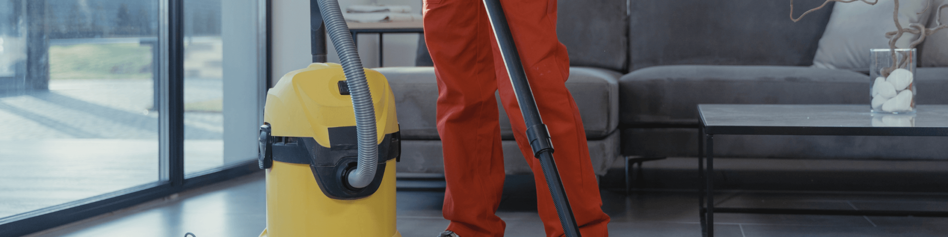 5 Reasons to Invest in Professional Cleaning for Your Home